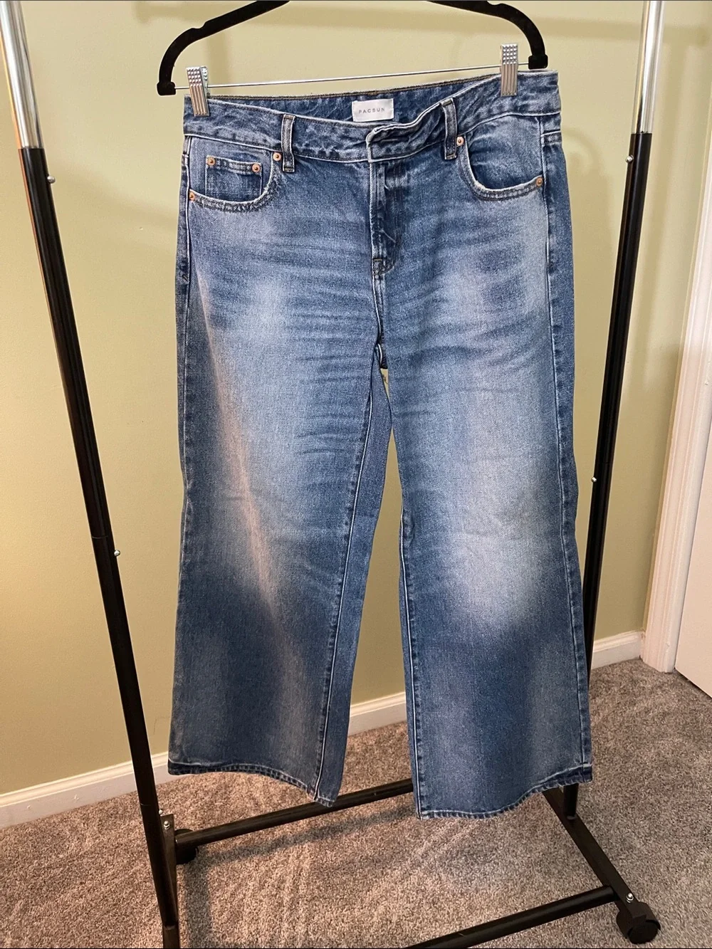 PacSun - Casey - Wide Leg Jeans - Medium Blue - size 28S. EXCELLENT CONDITION!! - Picture 1 of 3
